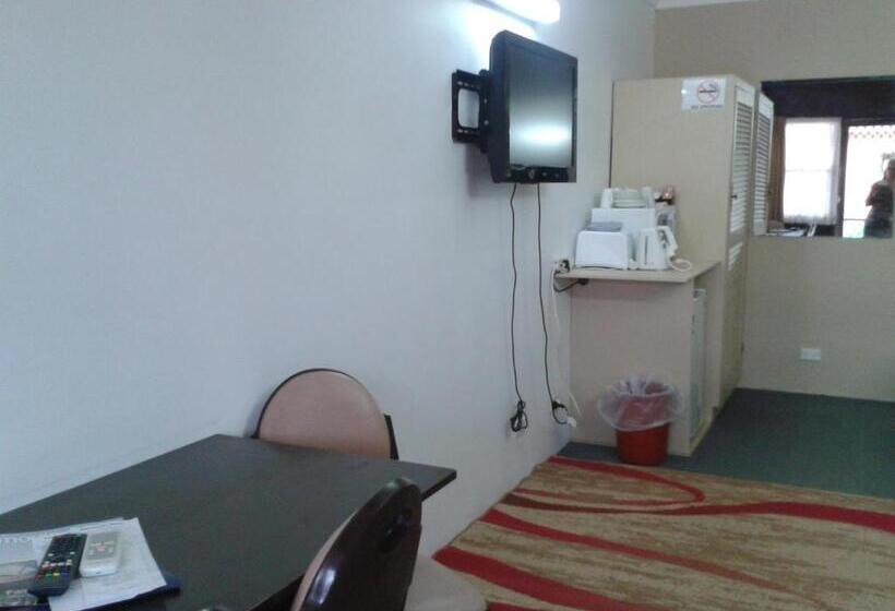 فندق Elsinor Motor Lodge