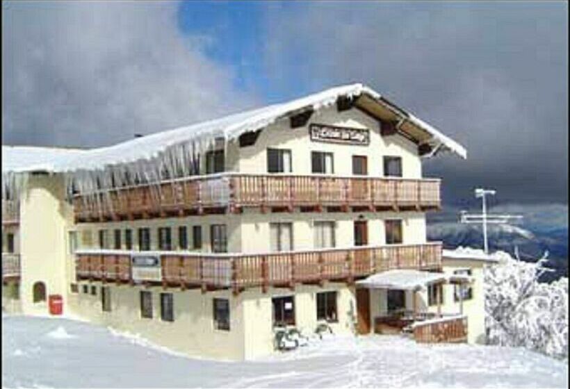 Enzian Hotel  Mt Buller