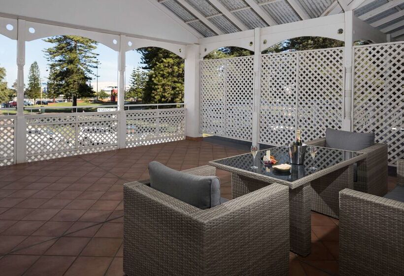Esplanade Hotel Fremantle   By Rydges