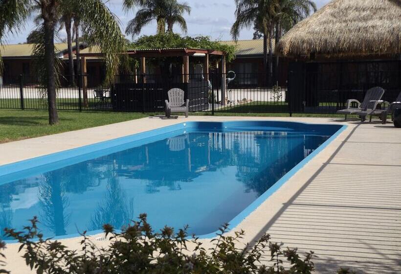 Federation Motel Resort   Corowa