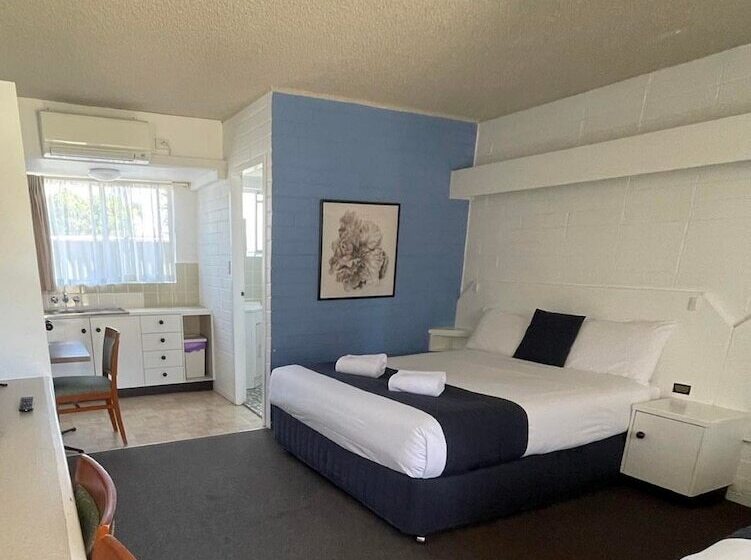 בית מלון כפרי Forster Motor Inn