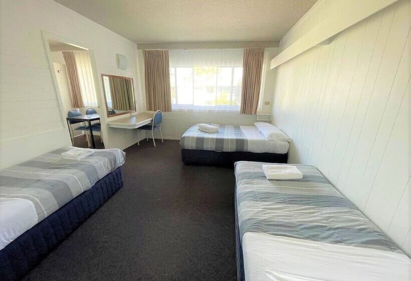 בית מלון כפרי Forster Motor Inn