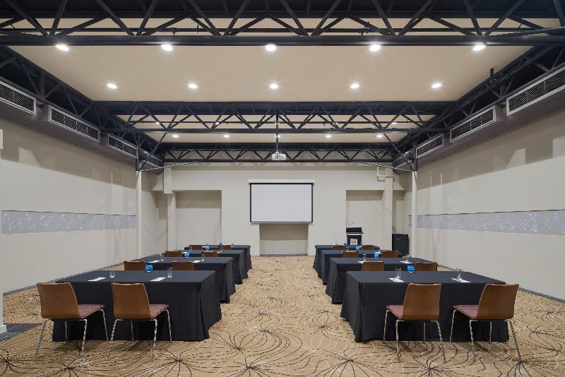 酒店 Four Points By Sheraton Perth