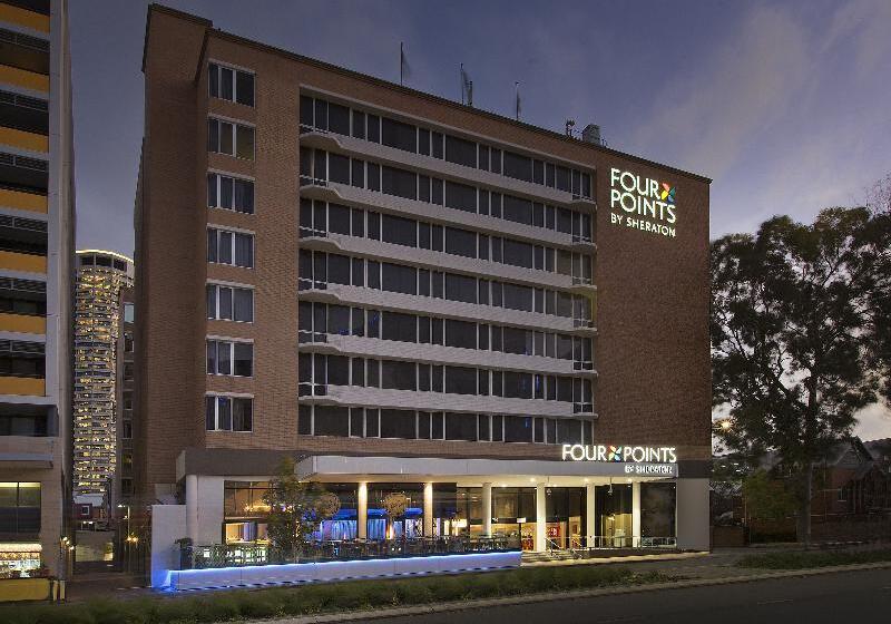 هتل Four Points By Sheraton Perth