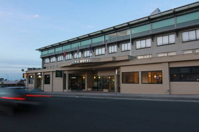 Gateway Hotel By Nightcap Plus