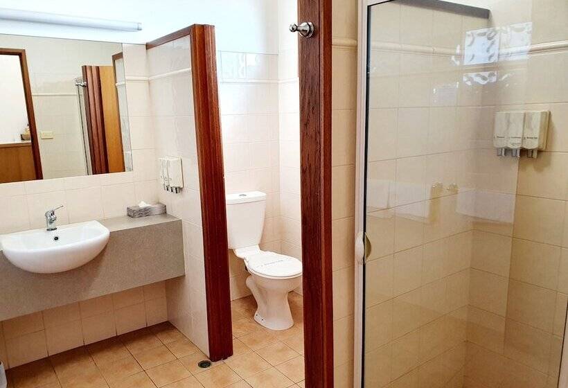 בית מלון כפרי Golden Grain Motor Inn