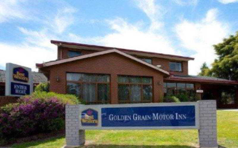 בית מלון כפרי Golden Grain Motor Inn