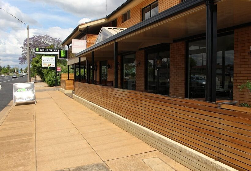 هتل Golden West Motor Inn