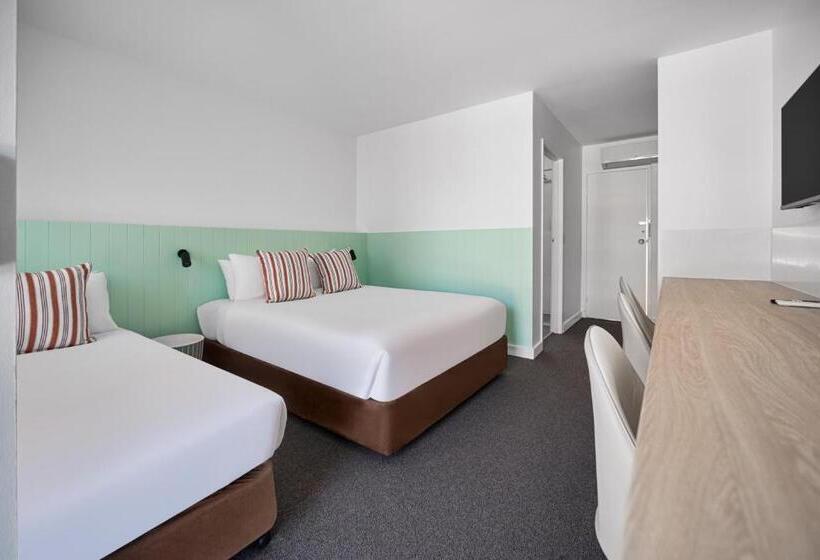 בית מלון כפרי Gosford Palms Motor Inn