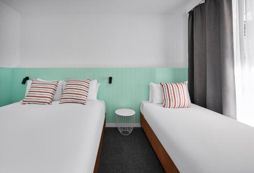 בית מלון כפרי Gosford Palms Motor Inn