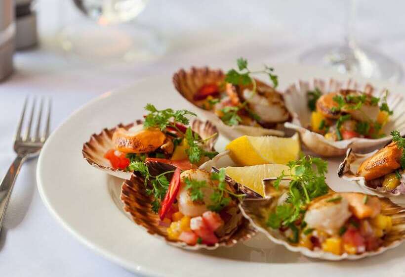 Отель Grand Chancellor Melbourne