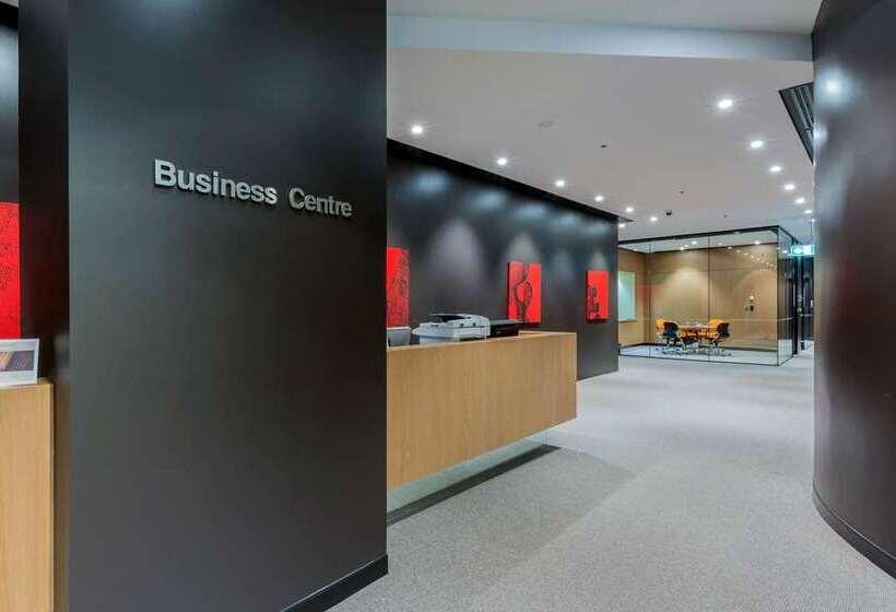 هتل Hilton Brisbane