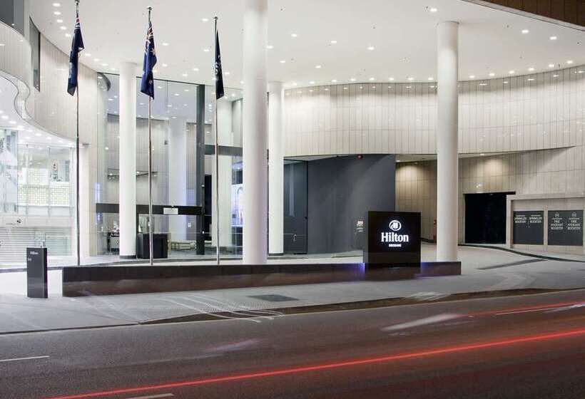 هتل Hilton Brisbane
