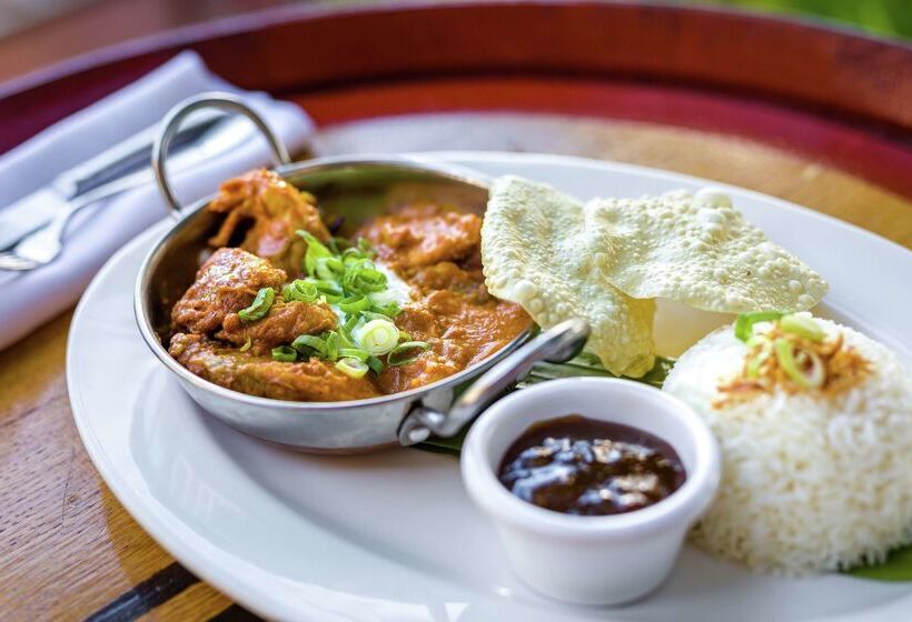 בית מלון כפרי Hilton Cairns