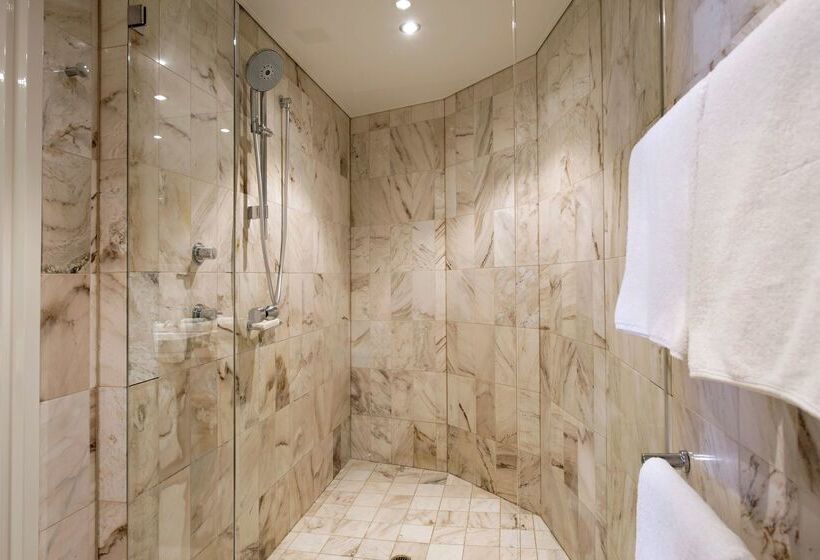 בית מלון כפרי Hilton Darwin