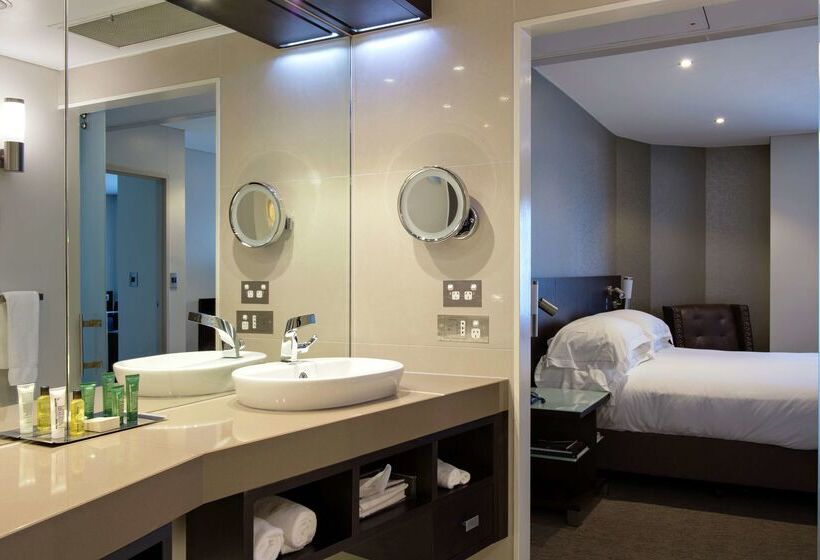 בית מלון כפרי Hilton Darwin