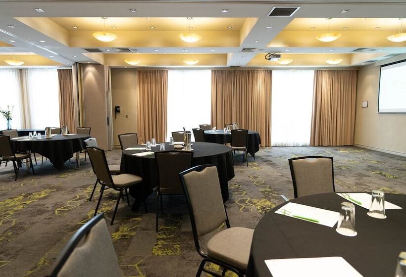 בית מלון כפרי Holiday Inn Parramatta, An Ihg