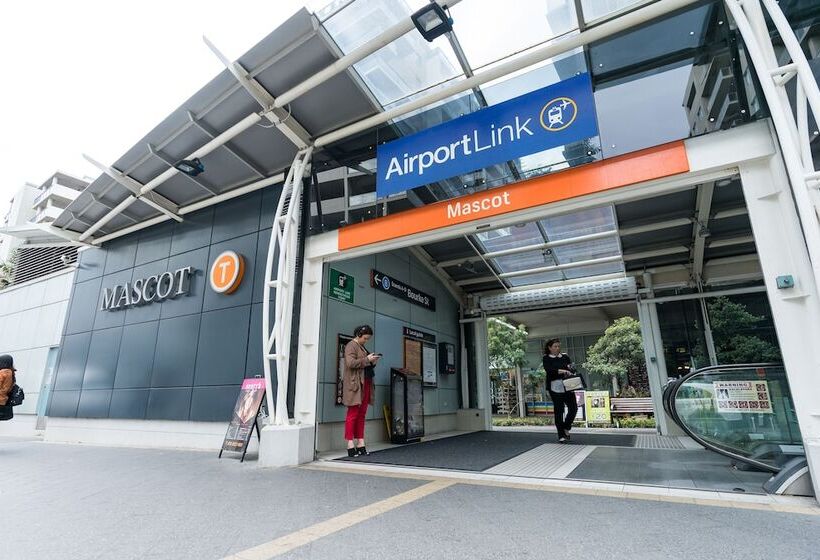 هتل Crowne Plaza Sydney Airport, An Ihg