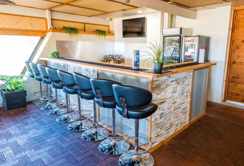 هتل Hospitality Carnarvon, Surestay Collection By Best Western