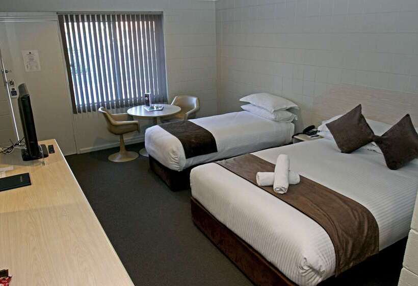 فندق Hospitality Esperance Surestay Collection By Best Western