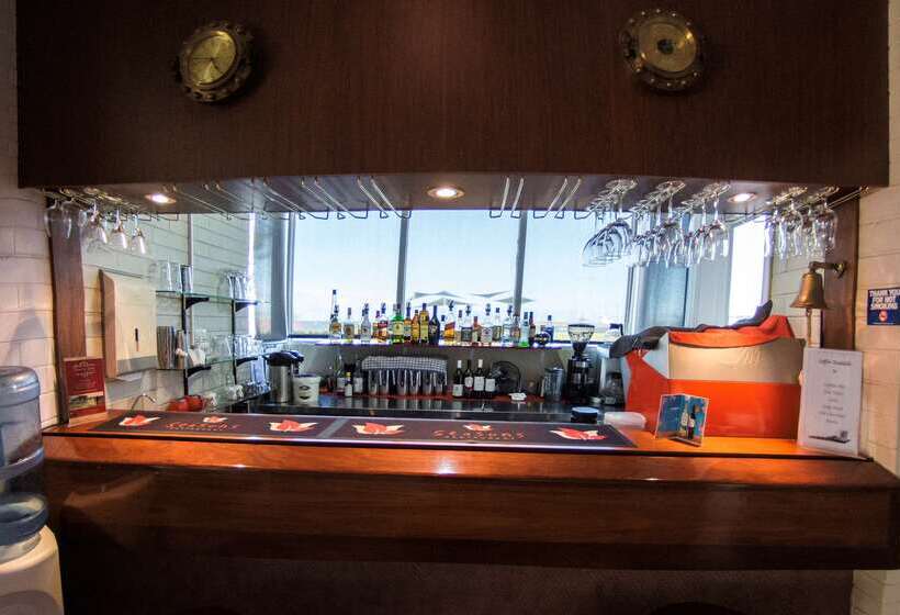 فندق Hospitality Esperance Surestay Collection By Best Western