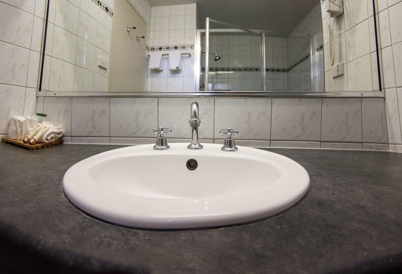 בית מלון כפרי Hospitality Esperance Surestay Collection By Best Western