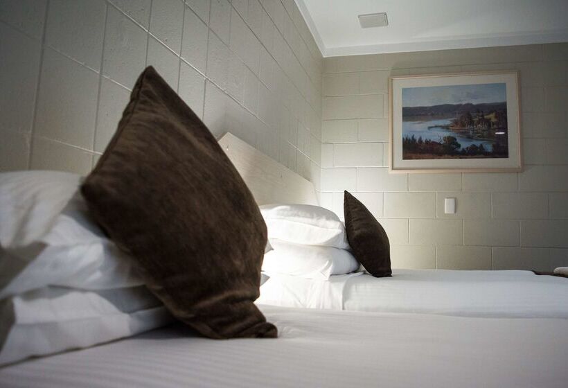 فندق Hospitality Esperance Surestay Collection By Best Western