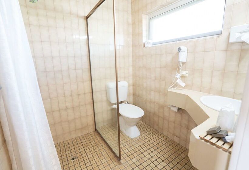 فندق Hospitality Esperance Surestay Collection By Best Western