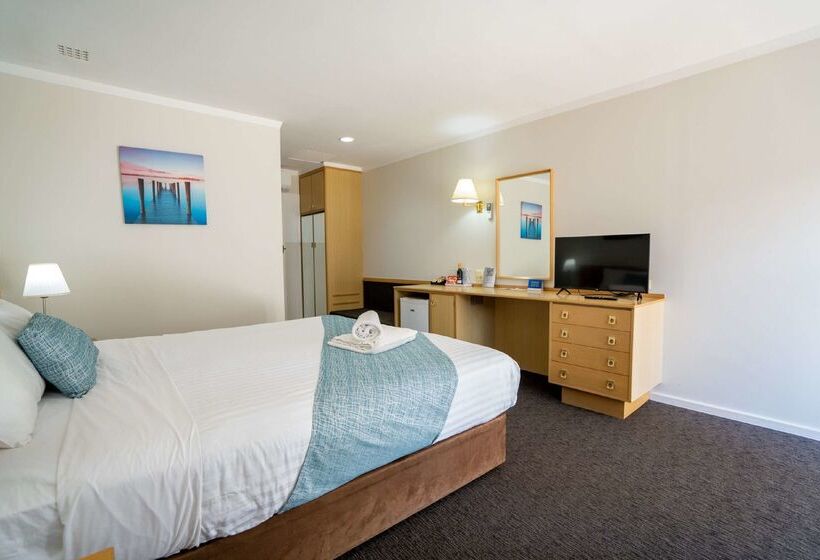 فندق Hospitality Esperance Surestay Collection By Best Western