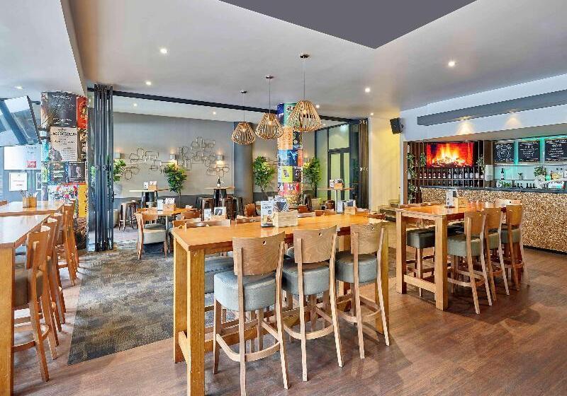 ホテル Ibis Perth