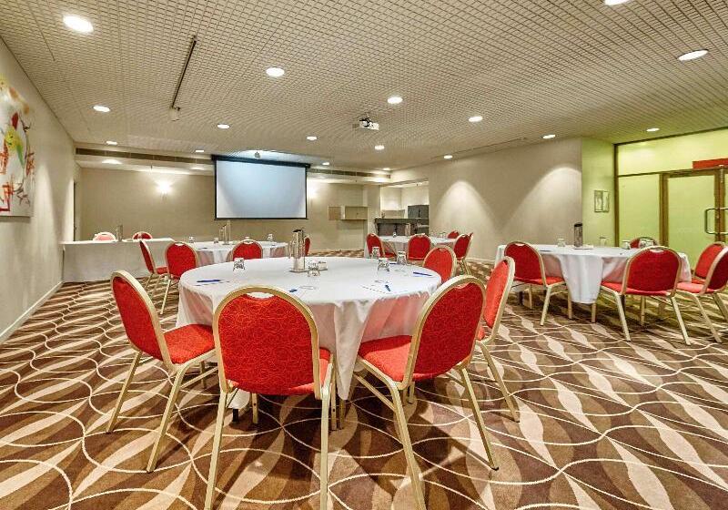 ホテル Ibis Perth