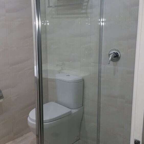 בית מלון כפרי Ibis Styles Broken Hill