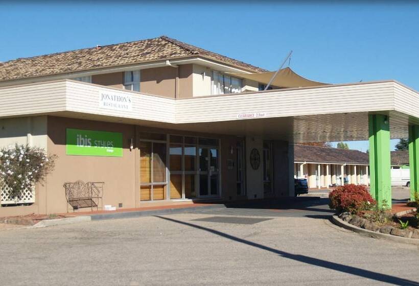 هتل Ibis Styles Orange