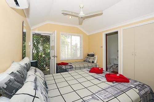 فندق Jacaranda Guest House