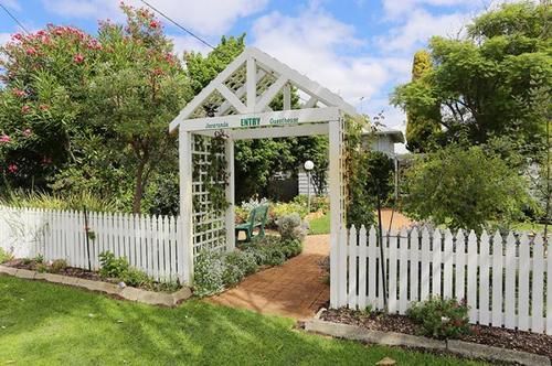 فندق Jacaranda Guest House