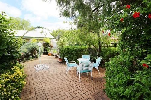 فندق Jacaranda Guest House