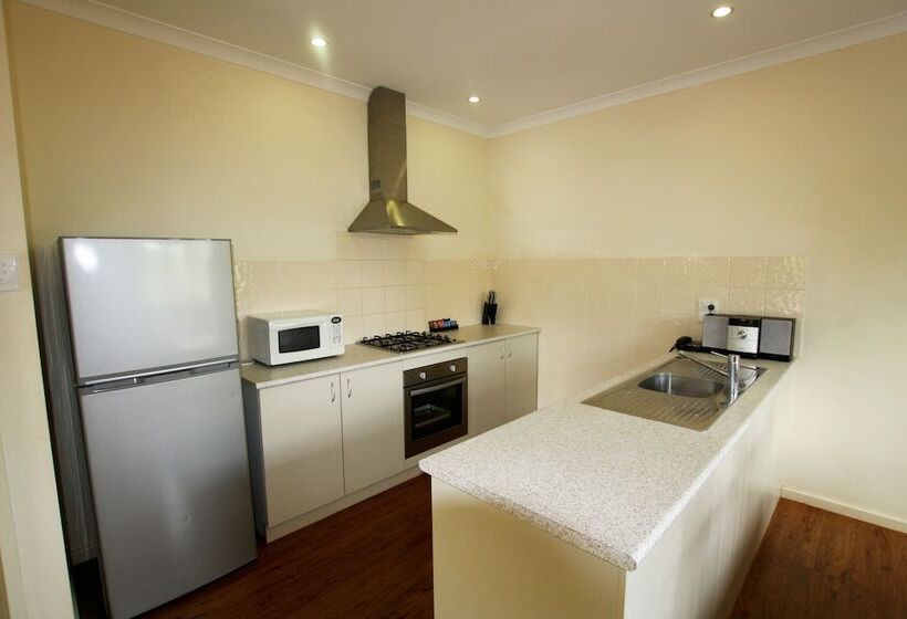 Отель Kimberley