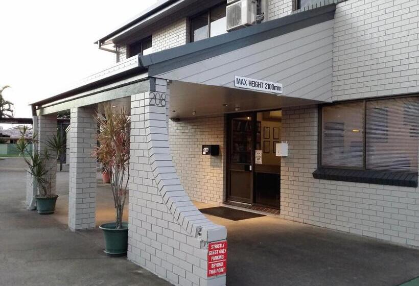 هتل Mackay Motor Inn