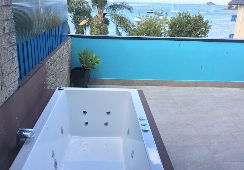 ホテル Mariners On The Waterfront