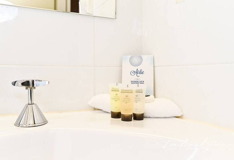 בית מלון כפרי Narrandera Club Motor Inn