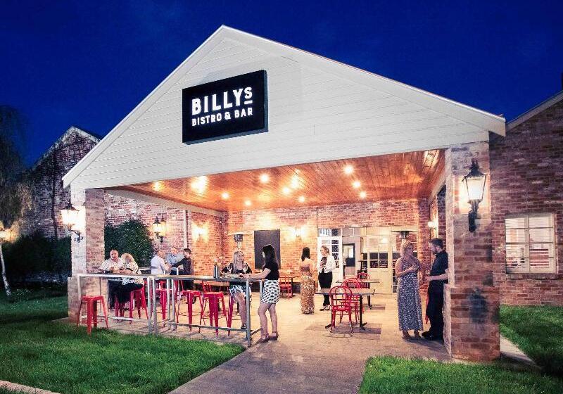 Mercure Ballarat Hotel & Convention Centre