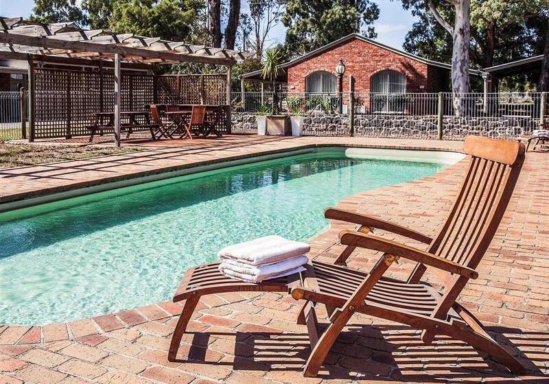 Mercure Ballarat Hotel & Convention Centre