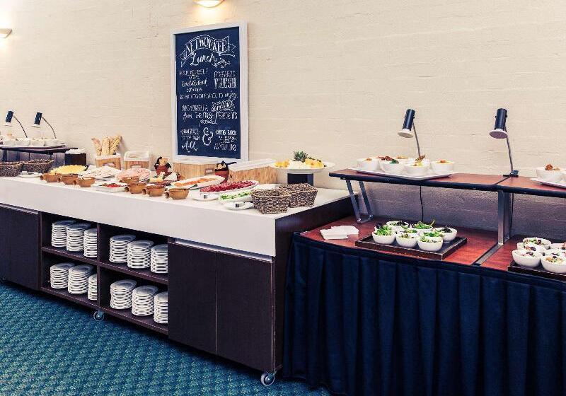 Mercure Ballarat Hotel & Convention Centre