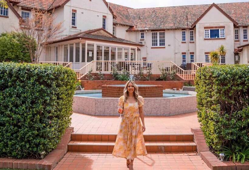 ホテル Mercure Canberra