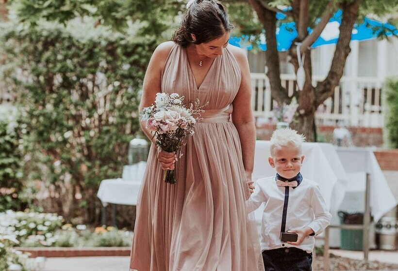 ホテル Mercure Canberra