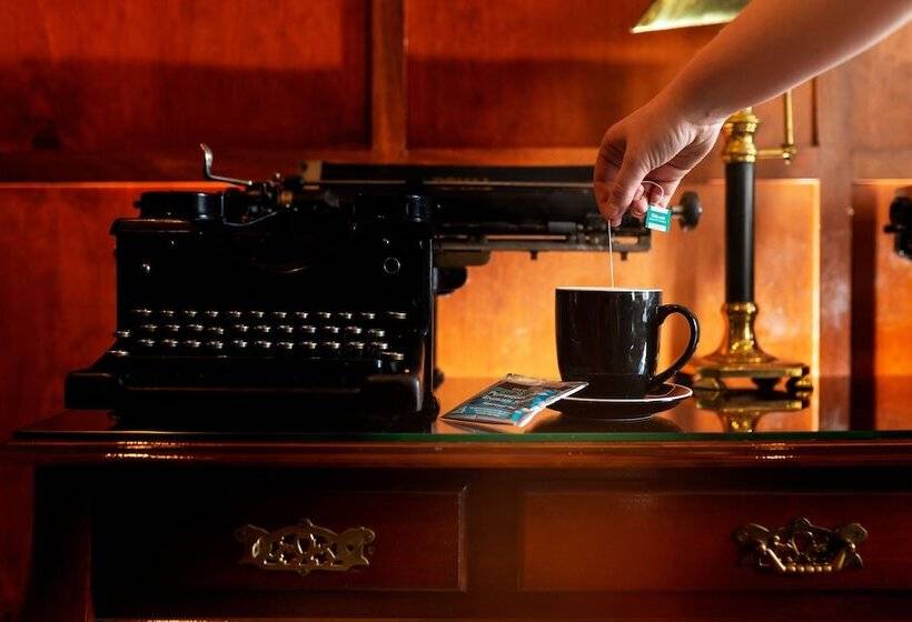 ホテル Mercure Canberra