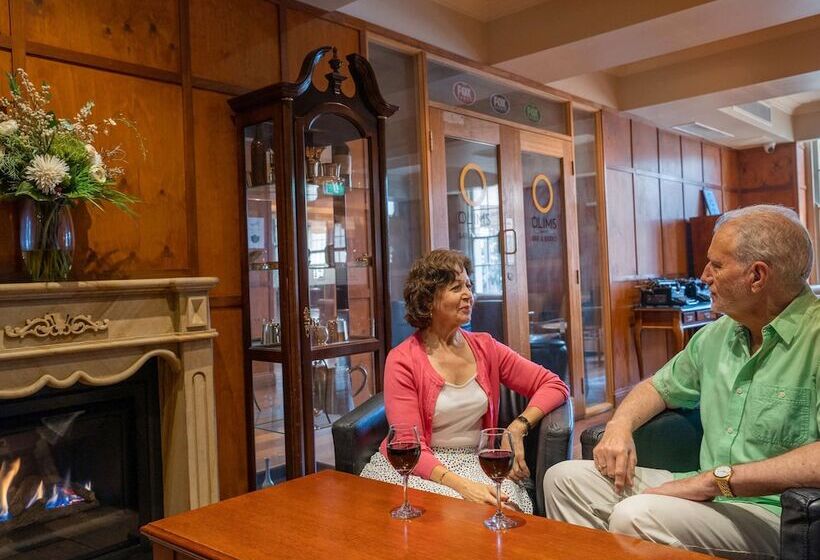 ホテル Mercure Canberra