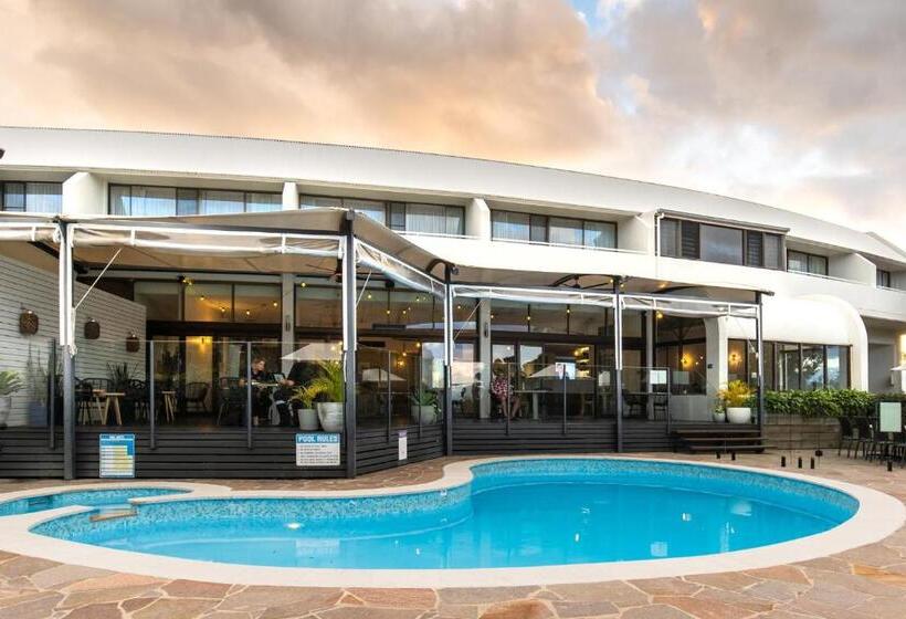 בית מלון כפרי Mercure Charlestown