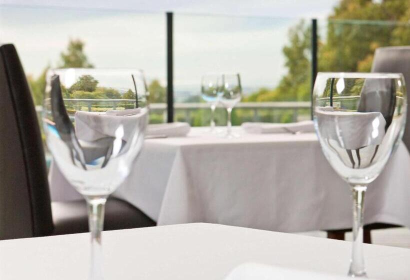 בית מלון כפרי Mercure Charlestown