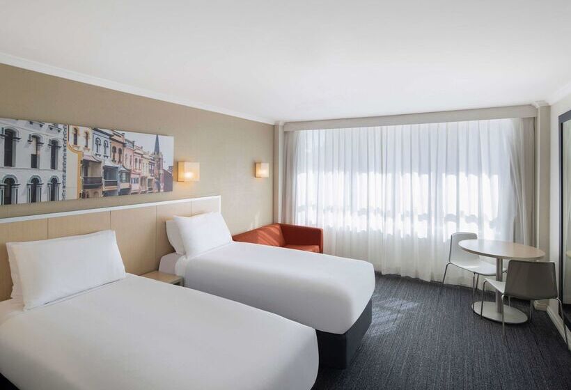 Отель Mercure Newcastle